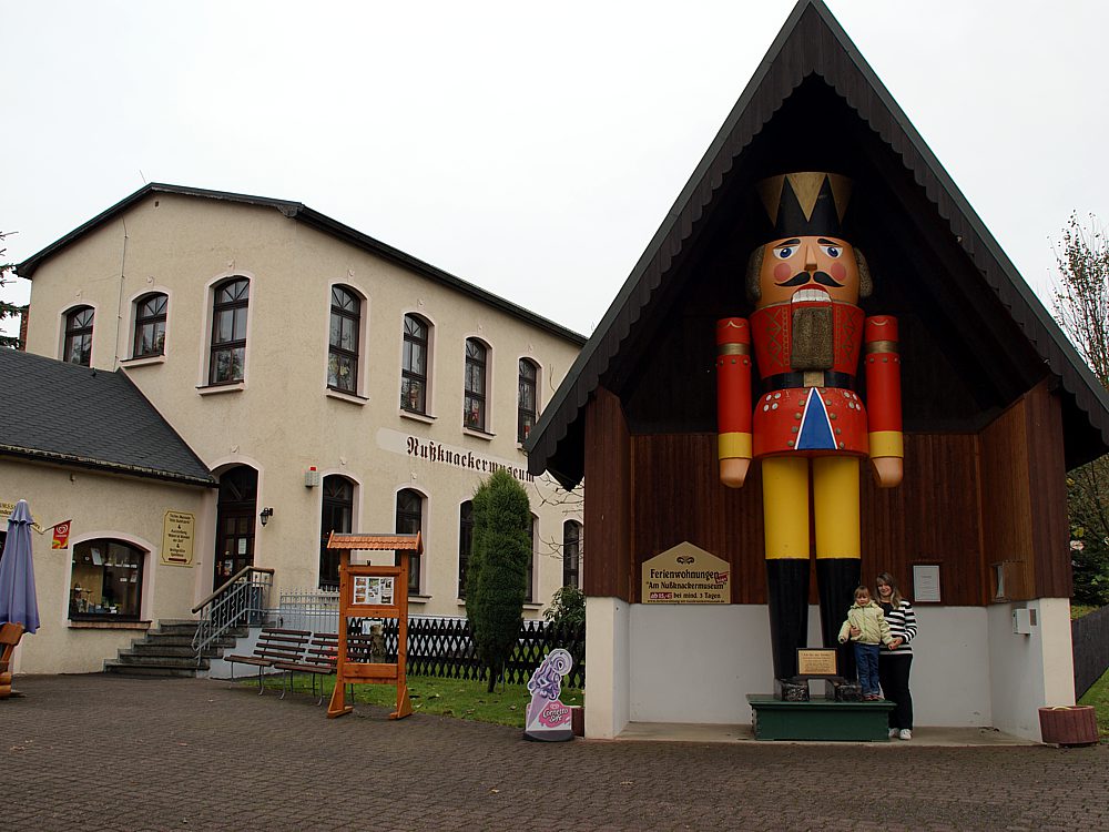 Nußknackermuseum Neuhausen